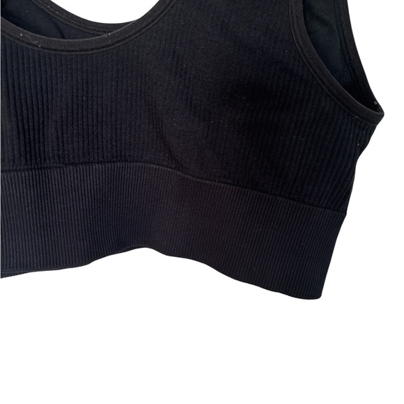 Aerie Black Ribbed Sports Bra - Picture 2 of 5